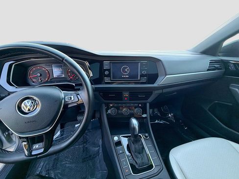 Used 2020 Volkswagen Jetta R-Line image 24