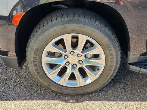 Used 2024 Chevrolet Tahoe Premier image 25