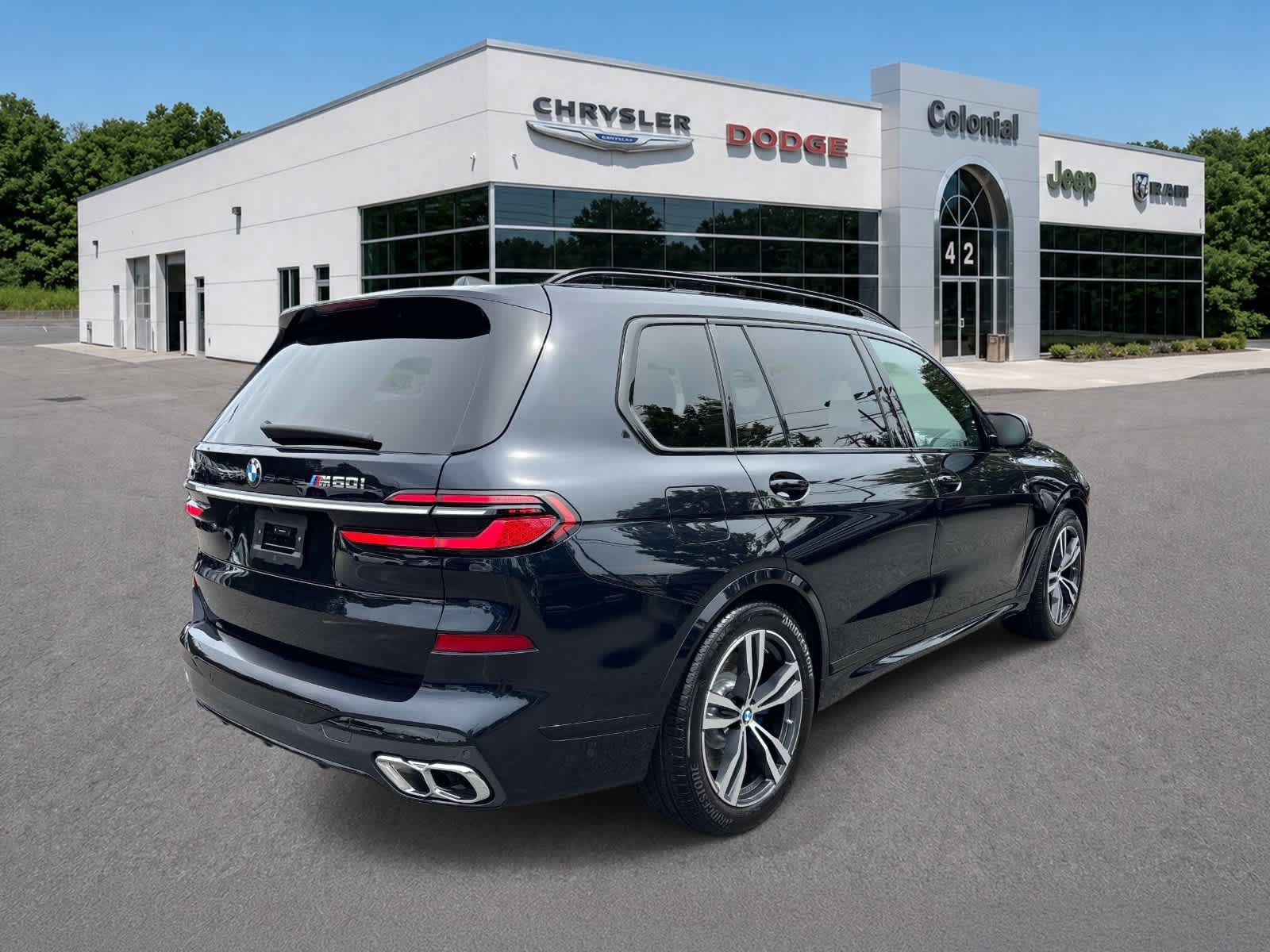 Used 2024 BMW X7 M60i w/ Executive Package AWD/4WD image 5