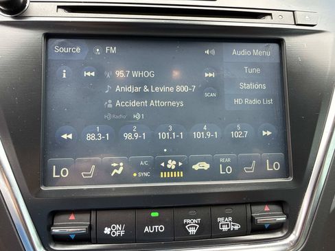 Used 2018 Acura MDX SH-AWD w/ Technology Package image 28