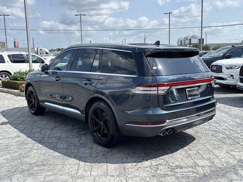 Used 2021 Lincoln Aviator Reserve w/ Equipment Group 201A RWD image 5