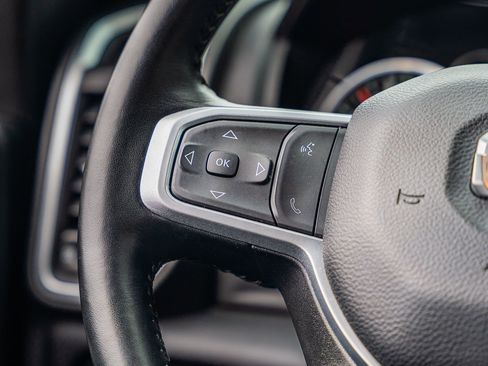 Used 2024 RAM 2500 Big Horn w/ Sport Appearance Package image 26