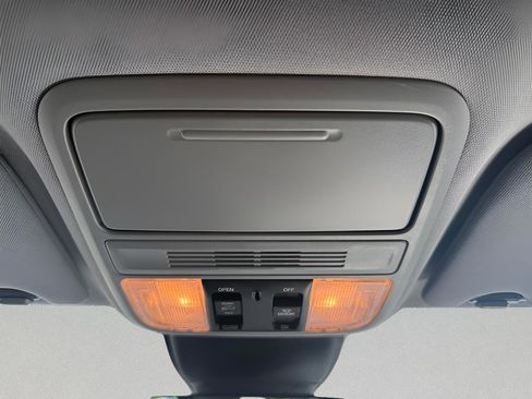 Used 2021 Honda Odyssey EX-L image 31