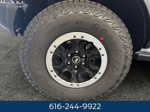 New 2026 Ford Bronco Badlands AWD/4WD image 24