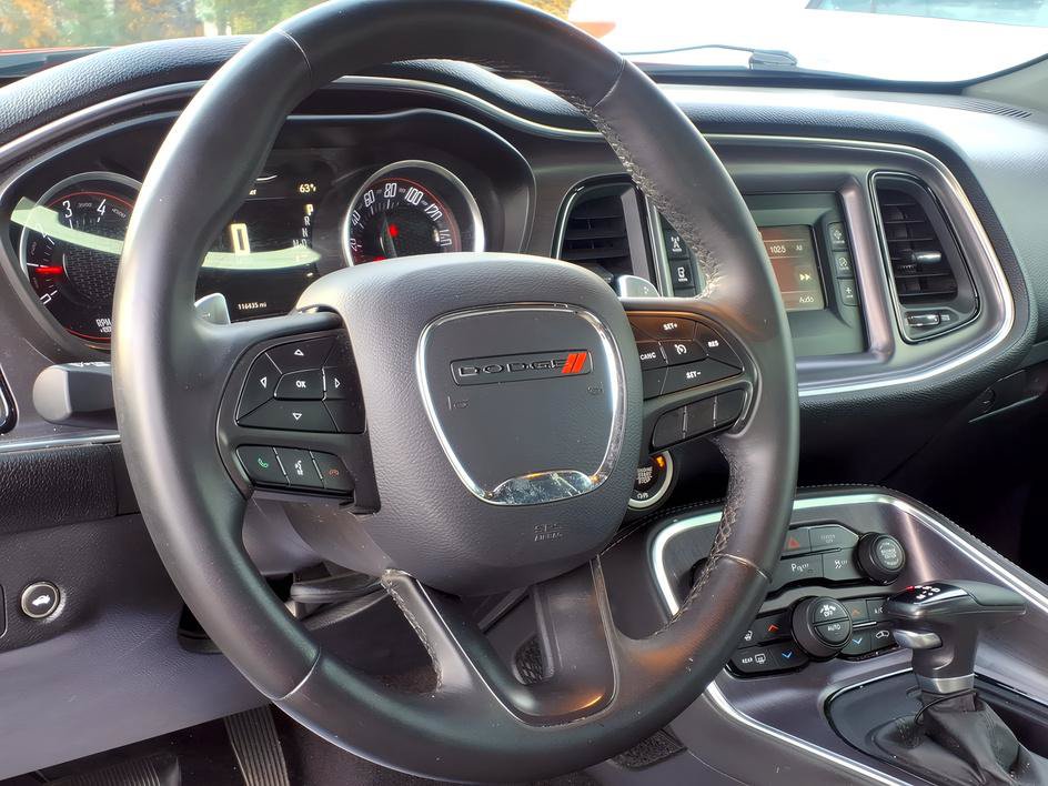 Used 2017 Dodge Challenger R/T RWD image 12