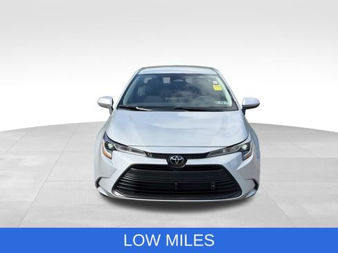 Used 2024 Toyota Corolla LE FWD image 12