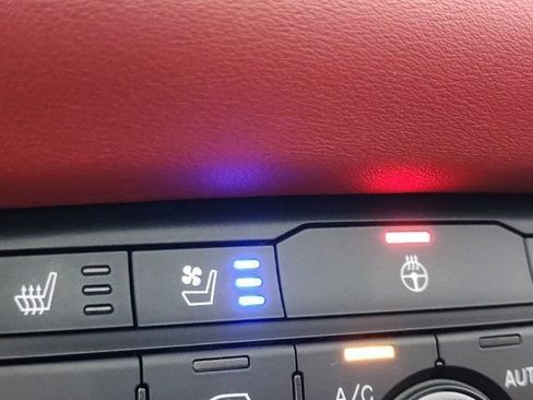 Used 2021 Dodge Durango SRT w/ Premium Interior Group AWD/4WD image 16