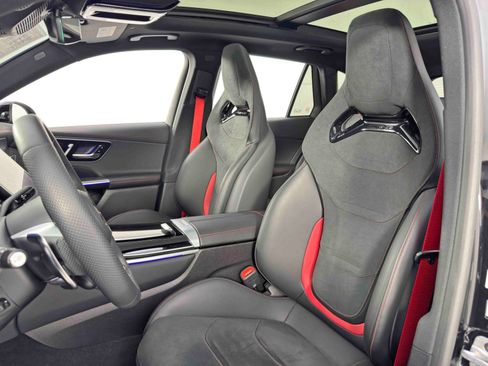 Used 2024 Mercedes-Benz GLC 43 AMG 4MATIC image 48