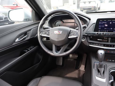 Used 2024 Cadillac CT4 Luxury w/ Cold Weather Package image 12