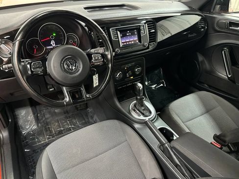 Used 2018 Volkswagen Beetle 2.0T S FWD image 13