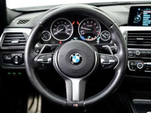 Used 2016 BMW 328i xDrive Sedan AWD/4WD image 12