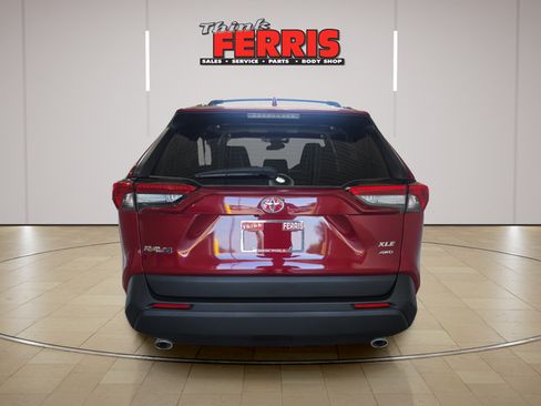 Used 2021 Toyota RAV4 XLE Premium AWD/4WD image 6
