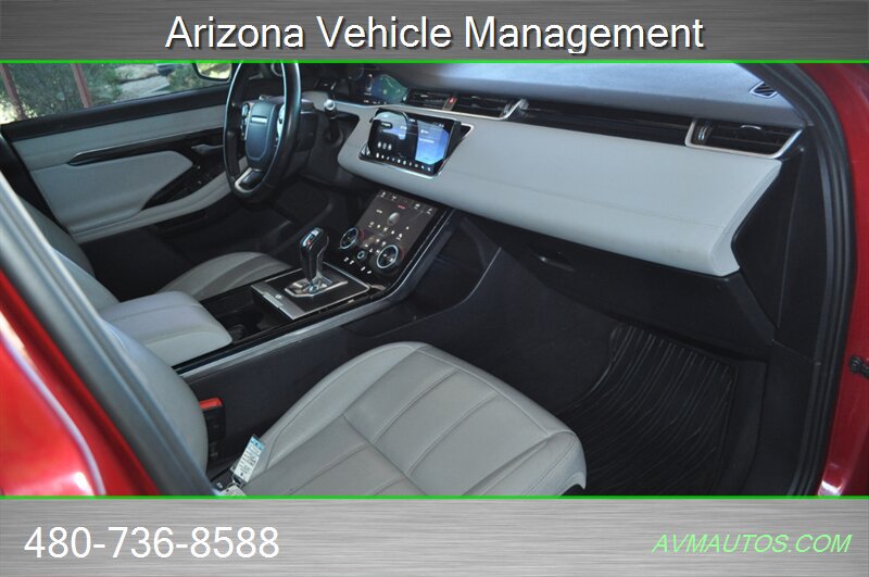 Used 2020 Land Rover Range Rover Evoque SE AWD/4WD image 22