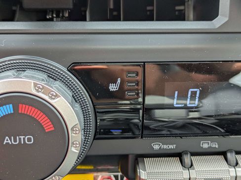 New 2026 Toyota Tacoma TRD Off-Road AWD/4WD image 23