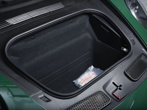 Used 2022 Porsche 911 GT3 RWD image 16