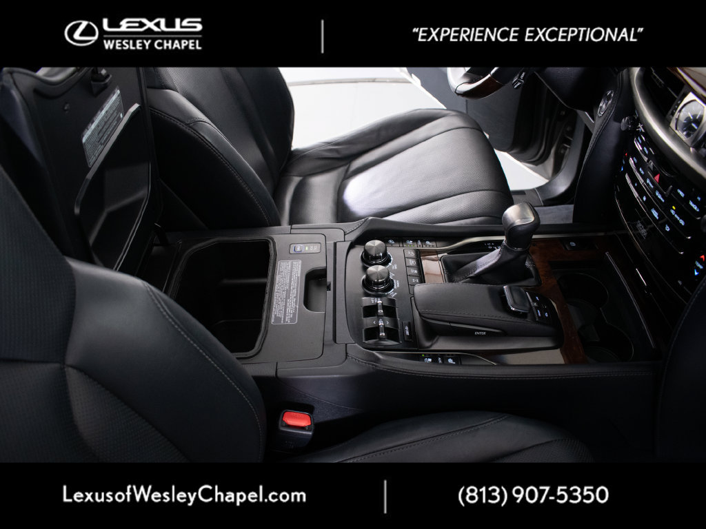 Used 2016 Lexus LX 570 4WD w/ Luxury Package image 24
