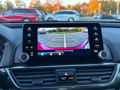 Used 2022 Honda Accord Sport image 24
