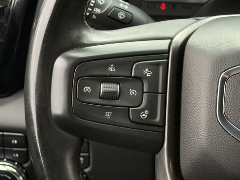 Used 2024 GMC Sierra 2500 AT4 image 13