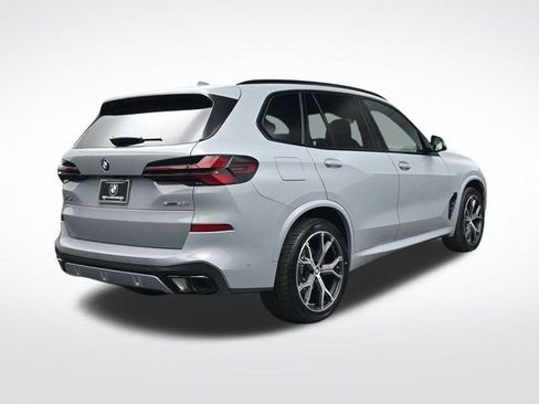 New 2026 BMW X5 sDrive40i w/ M Sport Package image 4