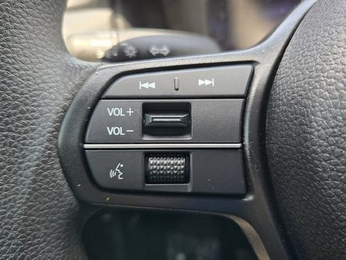 Used 2025 Honda Accord SE image 25