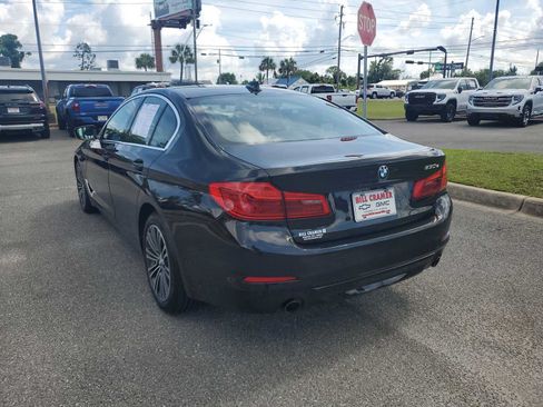 Used 2020 BMW 530e w/ Convenience Package RWD image 3