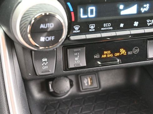 Used 2024 Toyota RAV4 SE w/ Weather & Moonroof Package AWD/4WD image 24