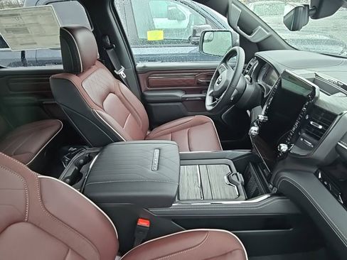 New 2026 RAM 1500 Limited image 9