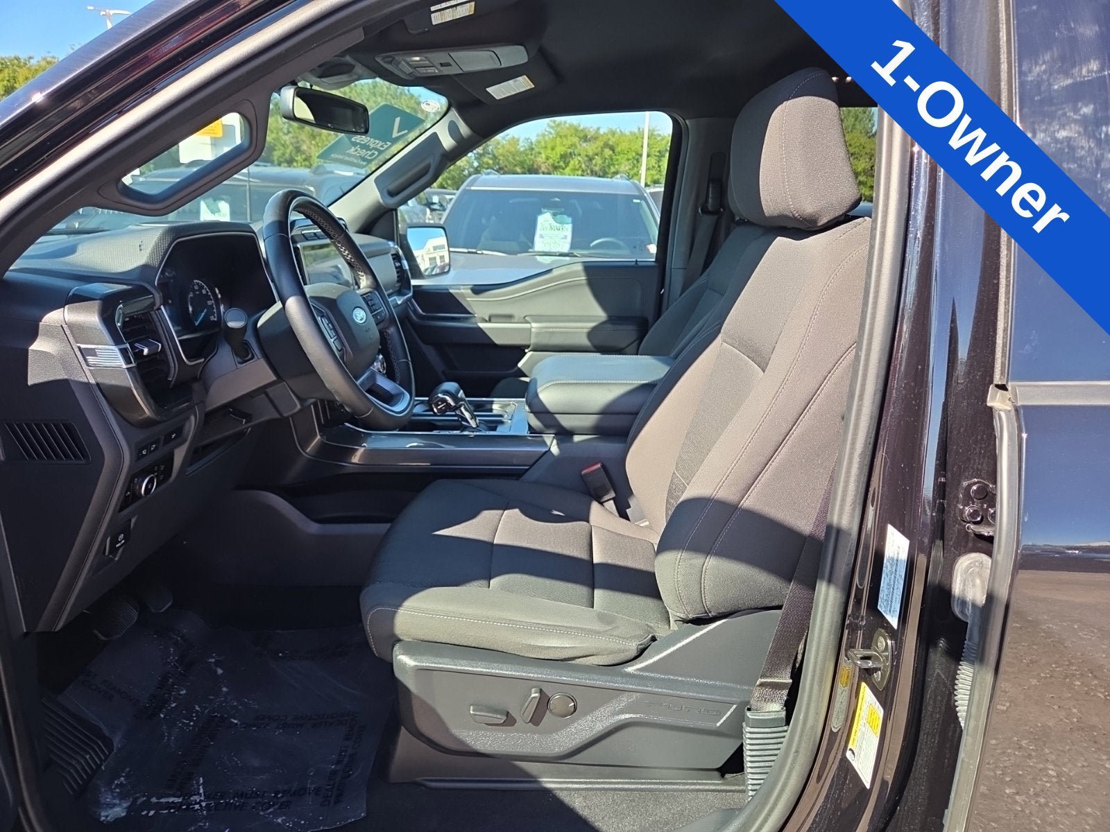 Used 2023 Ford F150 XLT AWD/4WD image 2