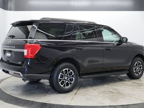 Used 2024 Ford Expedition XLT AWD/4WD image 6