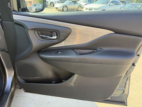 Used 2015 Nissan Murano SL w/ SL Technology Package FWD image 35