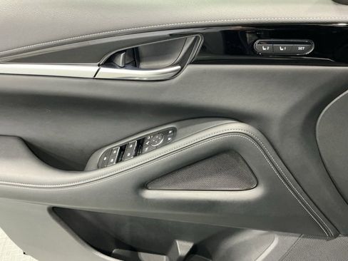 Used 2025 INFINITI QX60 Pure image 29