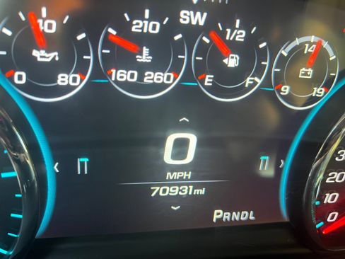 Used 2020 GMC Yukon Denali w/ Enhanced Security Package image 3