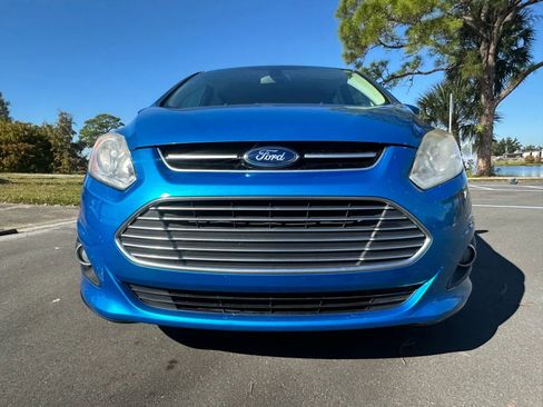 Used 2015 Ford C-MAX SEL w/ Equipment Group 302A image 4