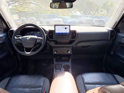 Used 2023 Ford Bronco Sport Outer Banks image 15