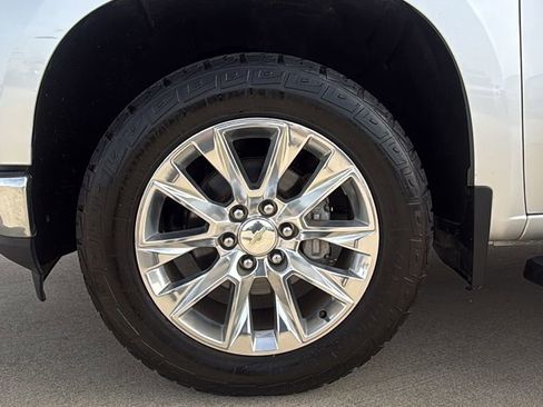 Used 2021 Chevrolet Silverado 1500 LTZ image 29