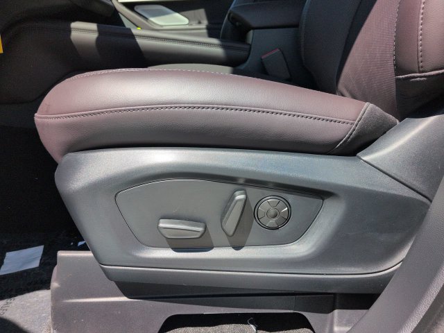 New 2027 Ford Explorer Platinum RWD image 20