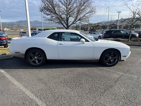Used 2013 Dodge Challenger Rallye Redline image 10
