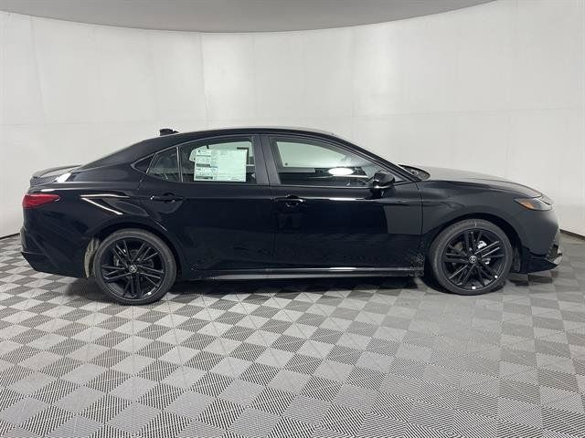New 2026 Toyota Camry Hybrid AWD/4WD image 8
