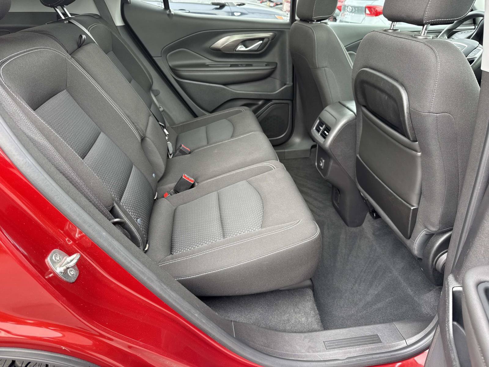 Used 2022 GMC Terrain SLE w/ Driver Convenience Package AWD/4WD image 21