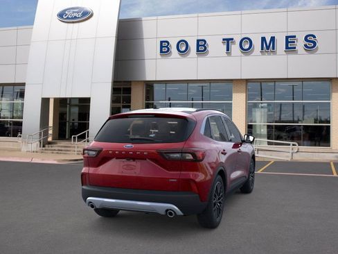 New 2026 Ford Escape SE image 11