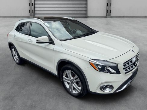 Used 2018 Mercedes-Benz GLA 250 4MATIC image 28