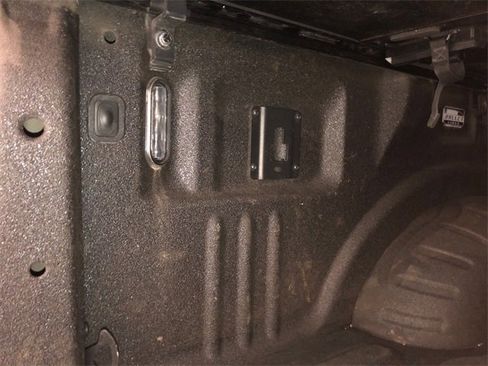 Used 2023 Ford F250 Lariat w/ Camper Package image 9