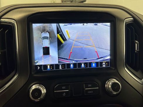 Used 2023 GMC Sierra 2500 Denali image 16