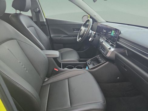 Used 2024 Hyundai Kona Limited image 27