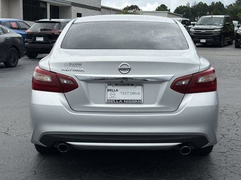 Used 2018 Nissan Altima 2.5 S w/ S Convenience Package FWD image 4