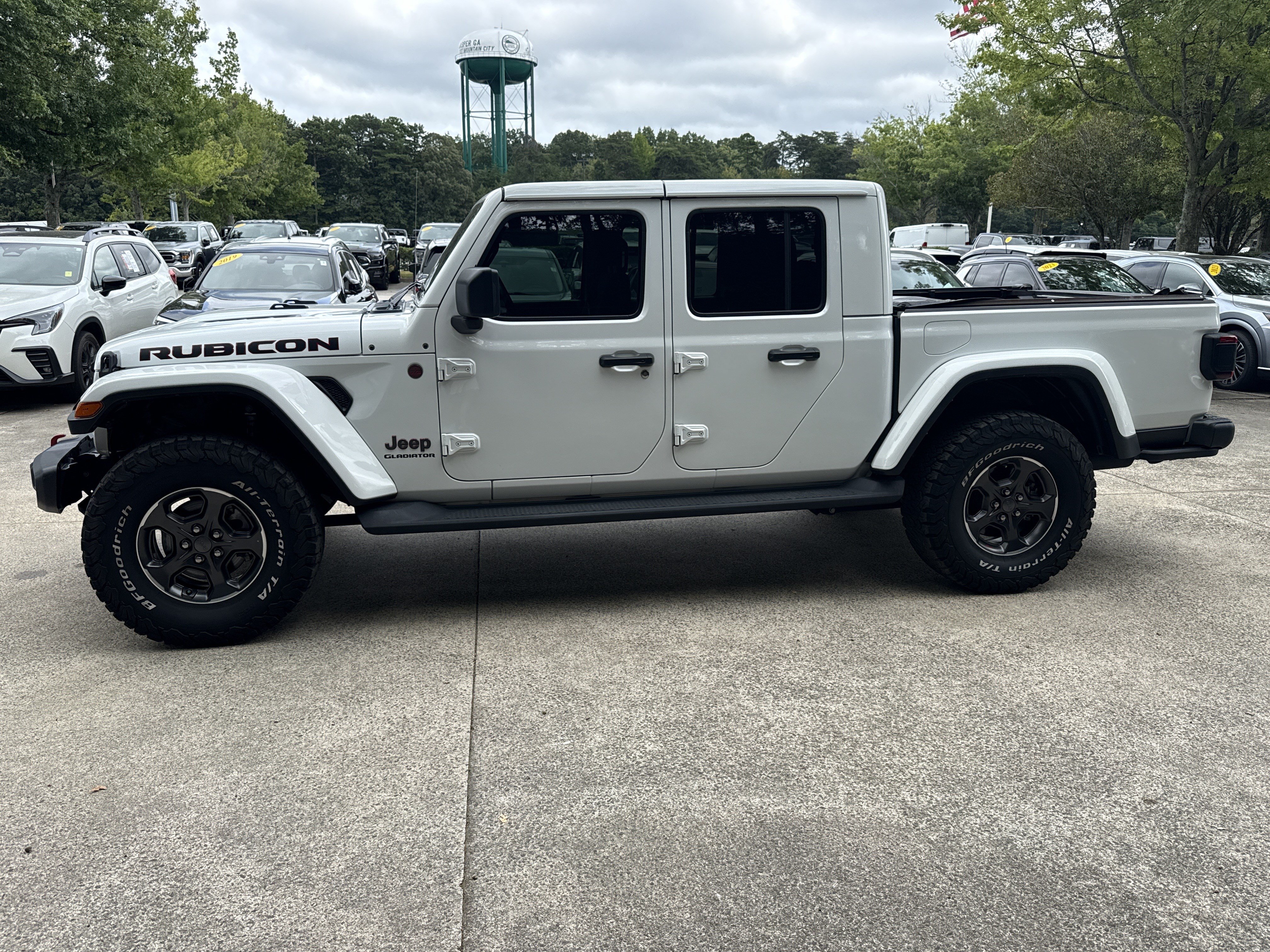 Used 2021 Jeep Gladiator Rubicon AWD/4WD image 4