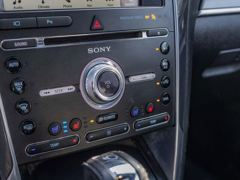 Used 2018 Ford Explorer Sport w/ Equipment Group 401A image 30