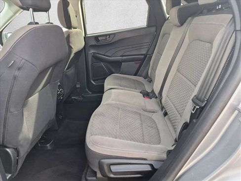 Used 2022 Ford Escape SE AWD/4WD image 18