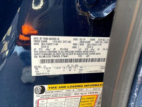 Used 2019 Lincoln Navigator Reserve w/ Cargo Package image 3