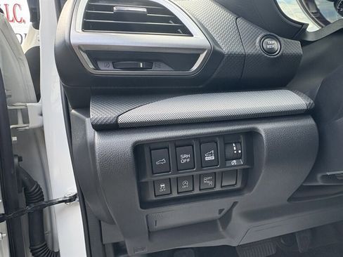 Used 2020 Subaru Forester Limited image 16